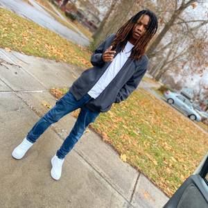 Meet your Posher, Roman